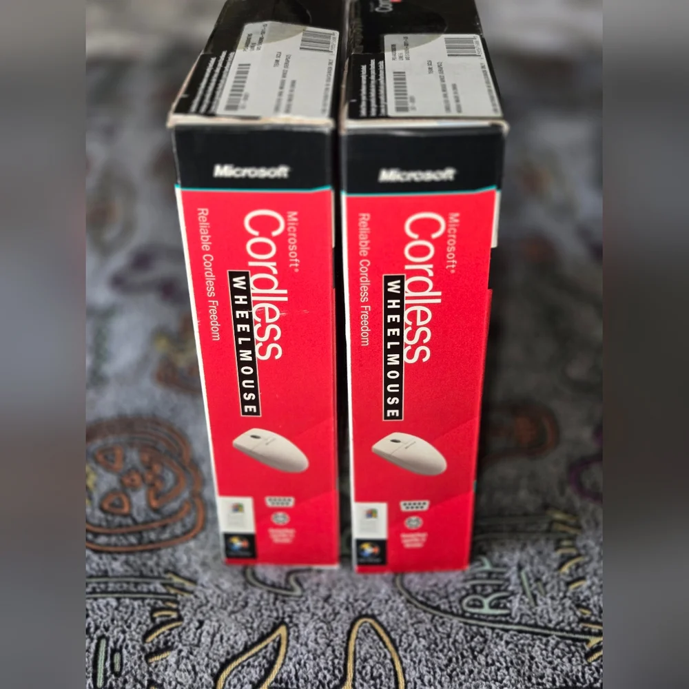 2 Microsoft Cordless Wheel Mouse Complete Vintage NEW